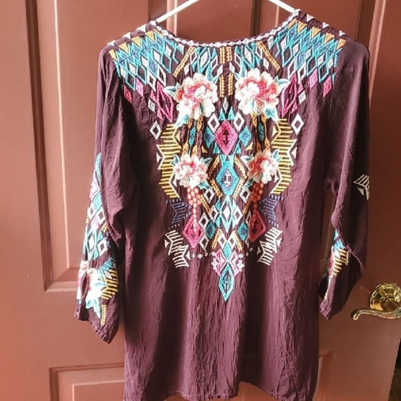 Johnny Was Purple Embellished Graphic Tunic - Picture 11 of 12